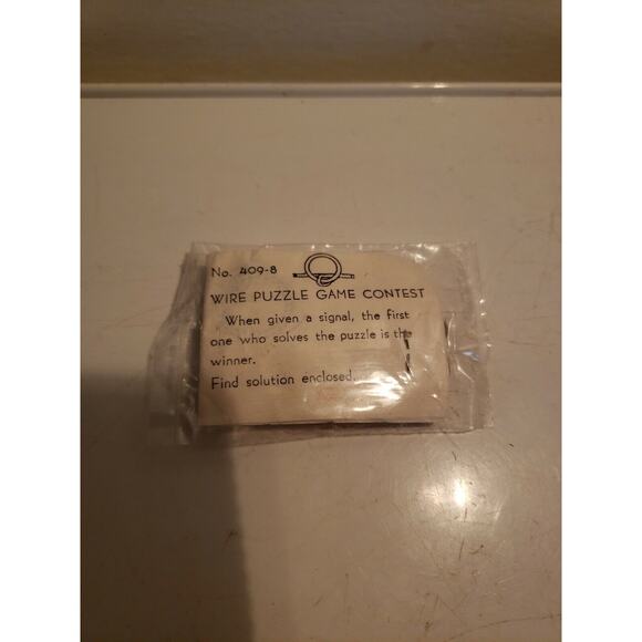 Fun For Everyone Magic Tricks - Wire Puzzle Game Contest - Hong Kong - Picture 6 of 7